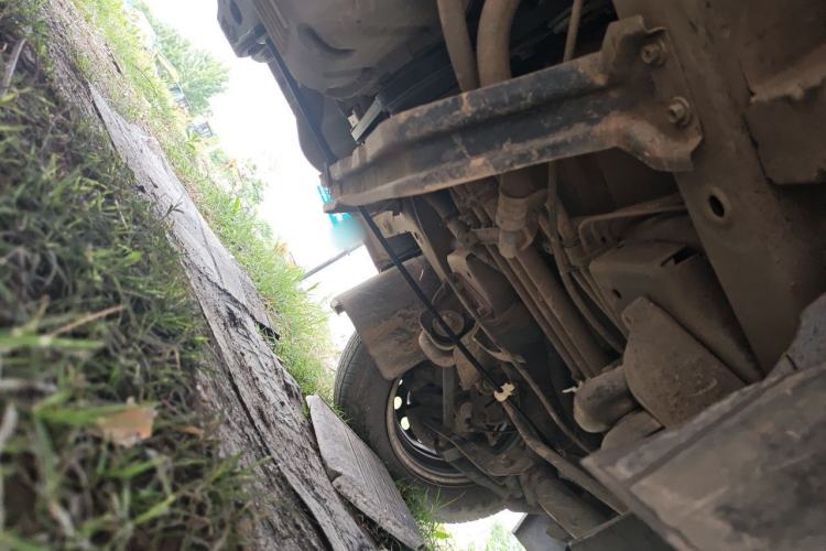 Used Wuling Rongguang 2019 1.5L Extended-Body Van Base Model with 5 Seats Chassis Front Right
