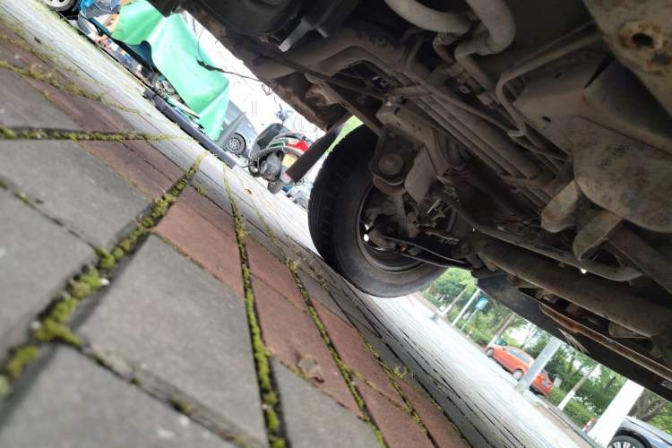 Used Wuling Rongguang 2019 1.5L Extended Basic Version Chassis Front Right