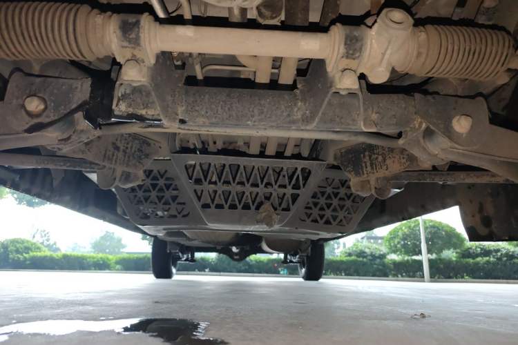 Used Wuling Rongguang 2019 1.5L Extended-Body Van Base Model with 2 Seats Chassis Front