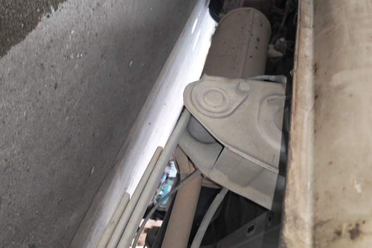 Used Wuling Rongguang 2019 1.5L Extended Basic Version Chassis Rear Left