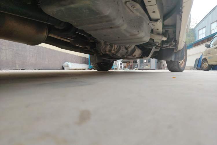 Used Wuling Rongguang 2019 1.5L Extended Basic Version Chassis Rear Right