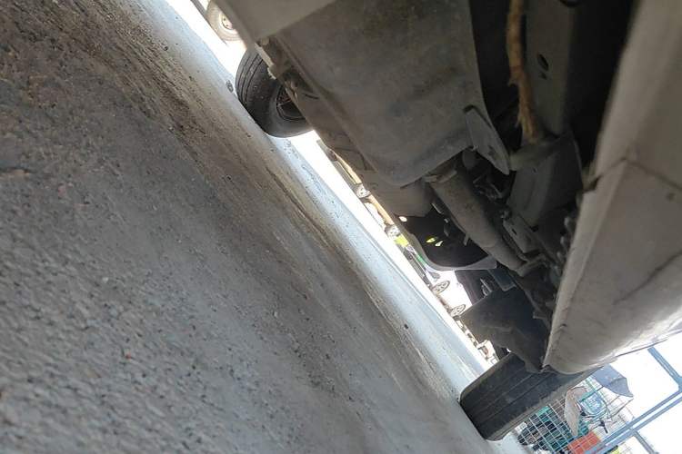Used Wuling Rongguang 2019 1.5L S Base Version Chassis Rear Right