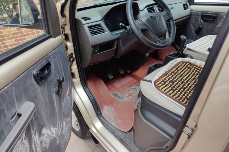 Used Wuling Rongguang 2019 1.5L S Base Version Driver Seat