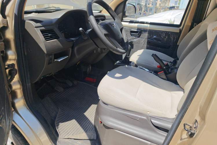 Used Wuling Rongguang 2019 1.2L S Van Utility Model with 2 Seats Driver Seat