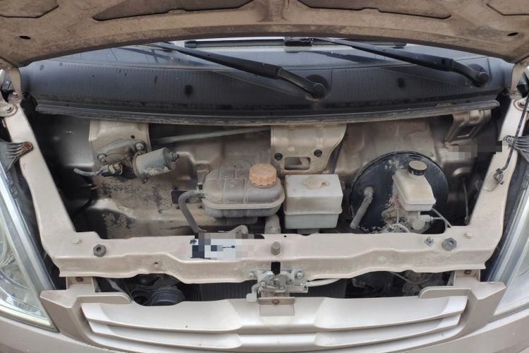 Used Wuling Rongguang 2019 1.2L S Base Model Engine Bay
