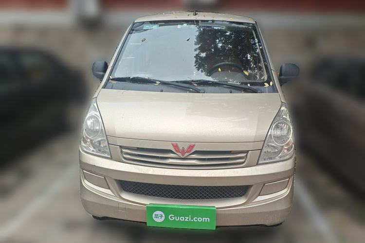 Used Wuling Rongguang 2019 1.2L S Van Standard Model with 5 Seats Front