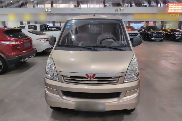 Used Wuling Rongguang 2019 1.2L S Van Standard Model with 5 Seats Front