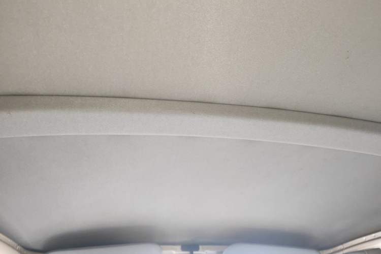 Used Wuling Rongguang 2019 1.5L Extended-Body Van Base Model with 5 Seats Headliner