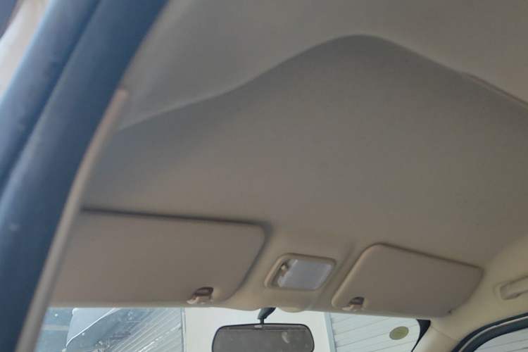 Used Wuling Rongguang 2019 1.5L S Base Version Headliner
