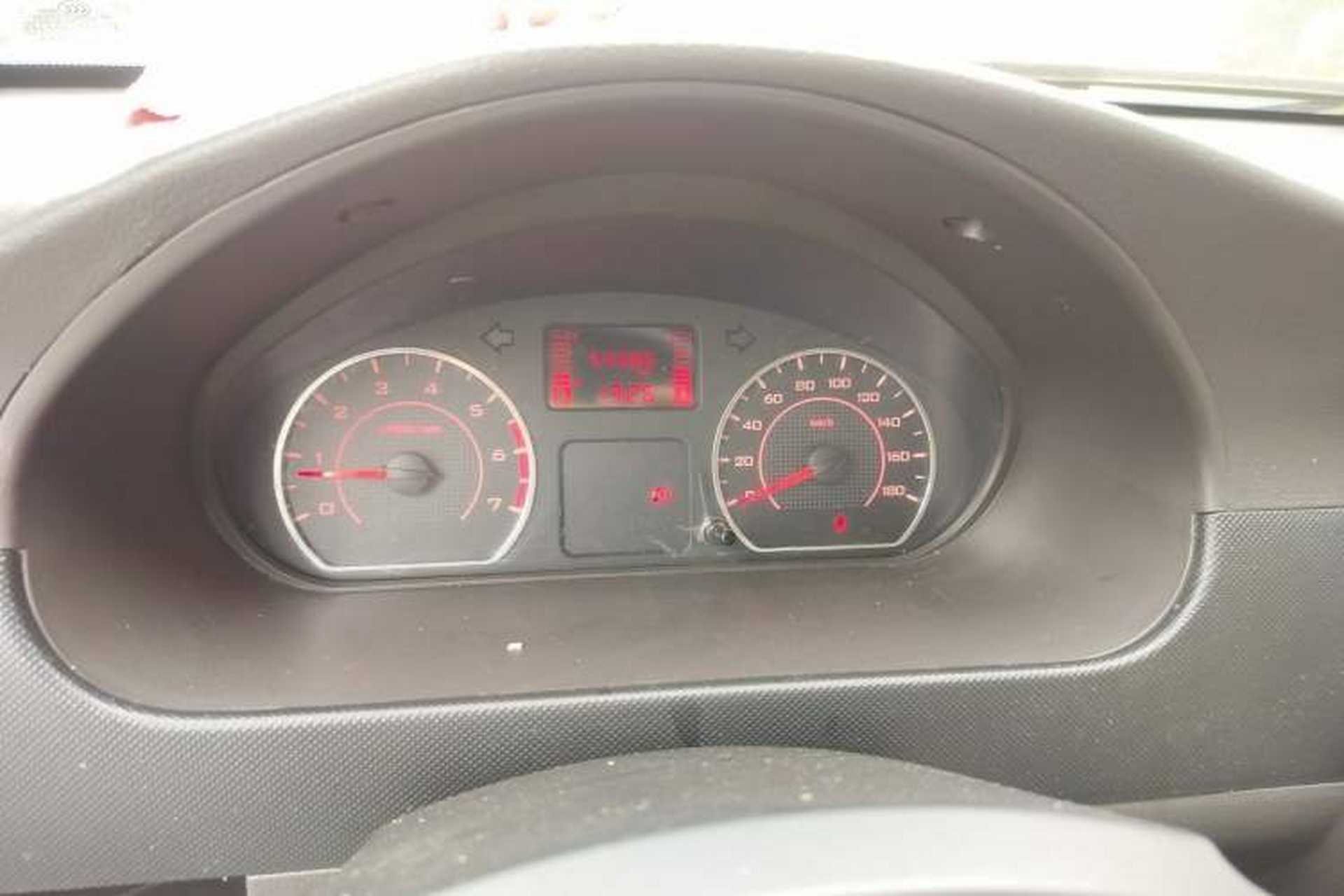 Used Wuling Rongguang 2019 1.5L Extended Basic Version Instrument Cluster