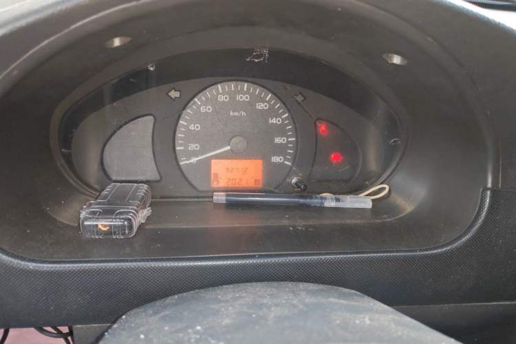 Used Wuling Rongguang 2019 1.5L Extended-Body Van Base Model with 2 Seats Instrument Cluster