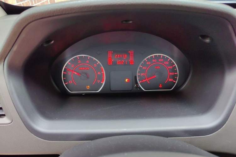 Used Wuling Rongguang 2019 1.5L S Base Version Instrument Cluster