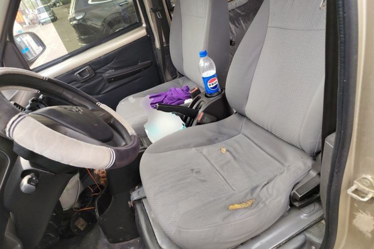 Used Wuling Rongguang 2019 1.5L Extended Basic Version Left Front Seat