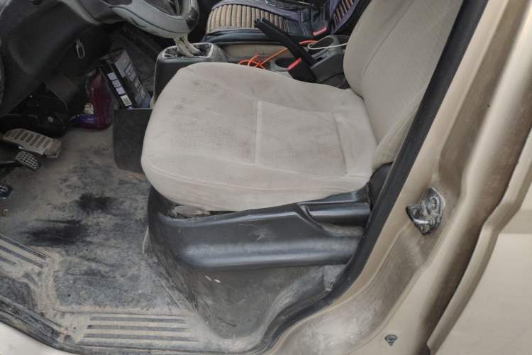 Used Wuling Rongguang 2019 1.2L S Base Model Left Front Seat