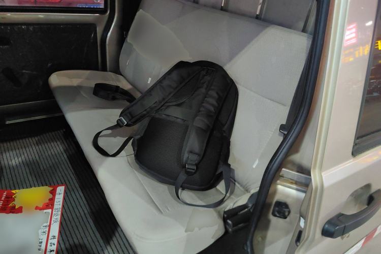 Used Wuling Rongguang 2019 1.2L S Van Standard Model with 5 Seats Left Rear Seat