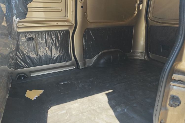 Used Wuling Rongguang 2019 1.2L S Van Utility Model with 2 Seats Left Rear Seat