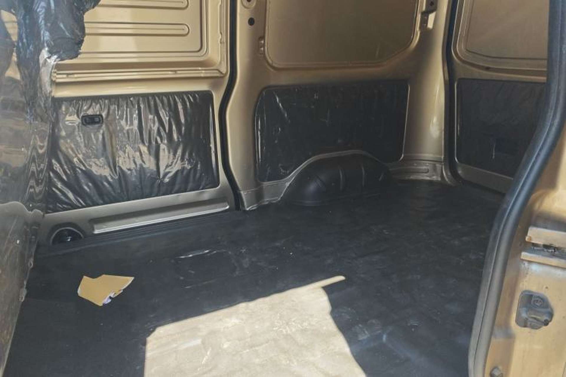 Used Wuling Rongguang 2019 1.2L S Van Utility Model with 2 Seats Left Rear Seat