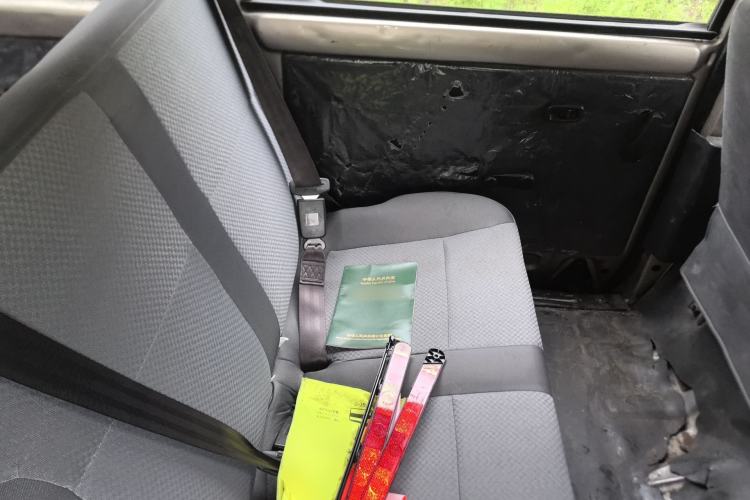 Used Wuling Rongguang 2019 1.5L Extended Basic Version Left Rear Seat