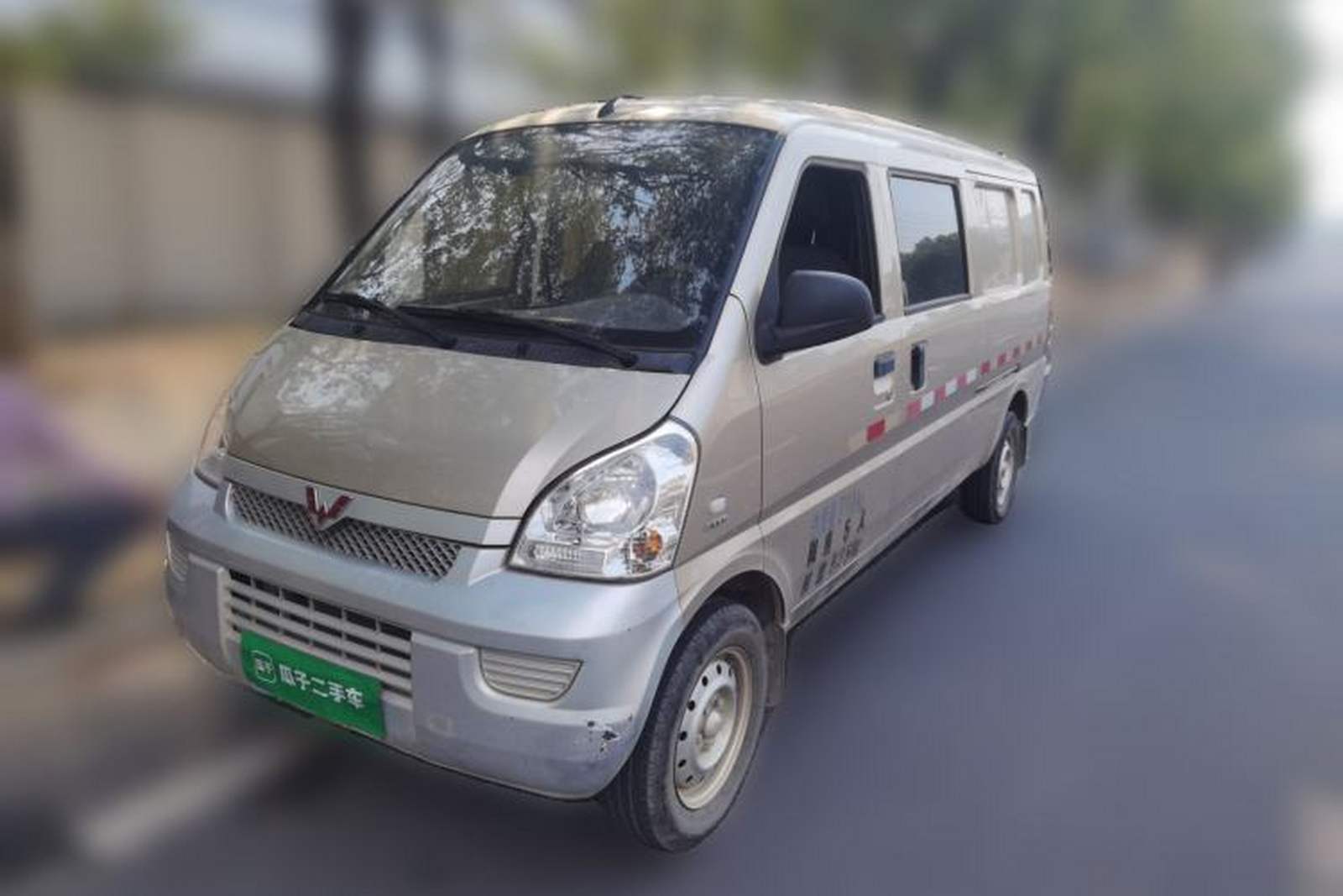 Фото Wuling с площадки