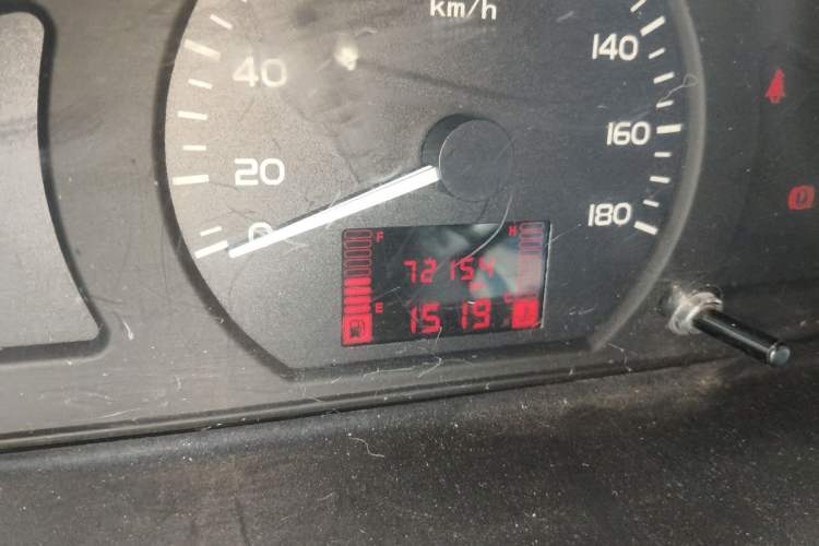 Used Wuling Rongguang  Odometer Close Up