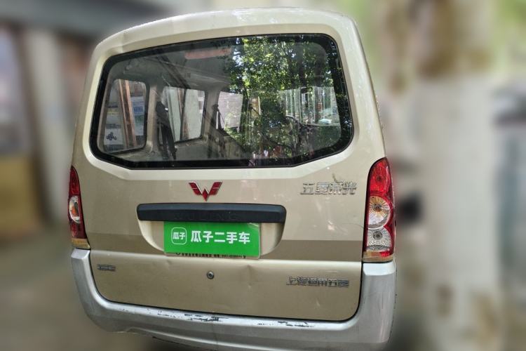 Used Wuling Rongguang 2019 1.5L Extended Basic Version Rear