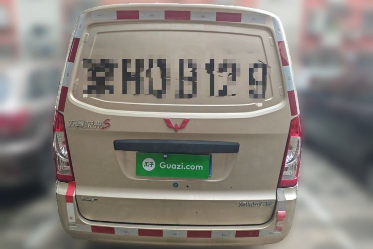 Used Wuling Rongguang 2019 1.2L S Van Standard Model with 5 Seats Rear
