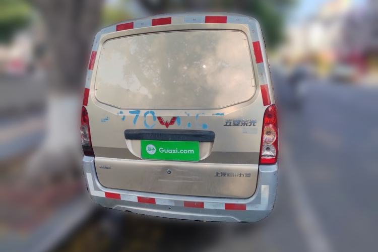 Used Wuling Rongguang 2019 1.5L Extended-Body Van Base Model with 5 Seats Rear
