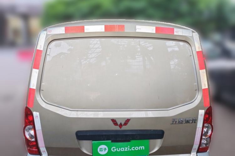 Used Wuling Rongguang 2019 1.5L Extended-Body Van Base Model with 2 Seats Rear