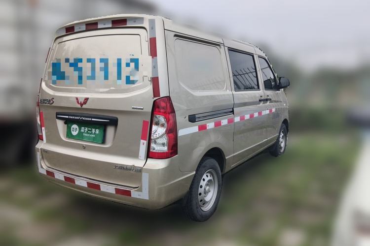 Used Wuling Rongguang  Rear Right 45 Deg
