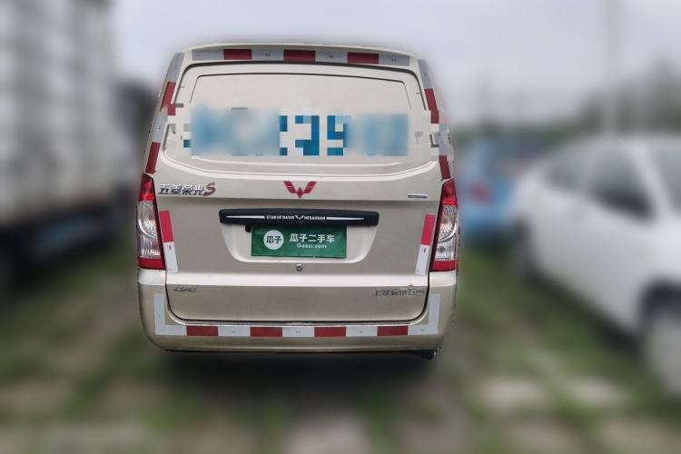 Used Wuling Rongguang  Rear