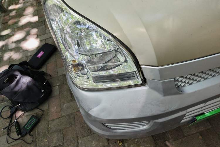 Used Wuling Rongguang 2019 1.5L Extended Basic Version Right Front Headlight