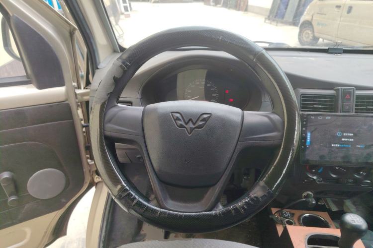 Used Wuling Rongguang 2019 1.5L Extended Basic Version Steering Wheel