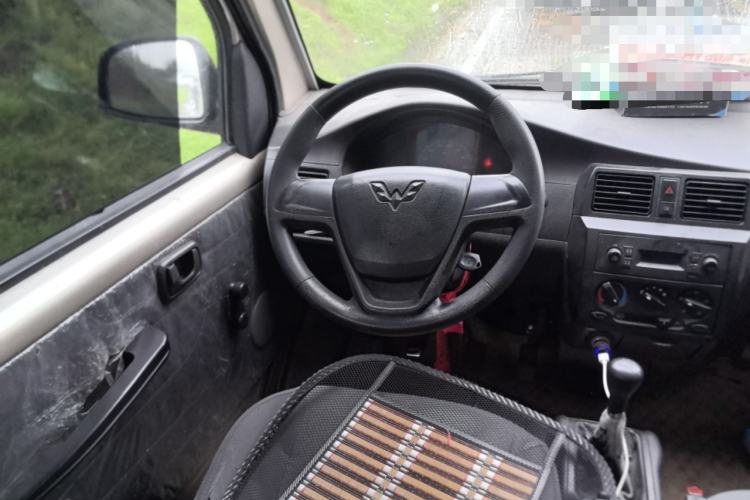 Used Wuling Rongguang 2019 1.5L Extended Basic Version Steering Wheel