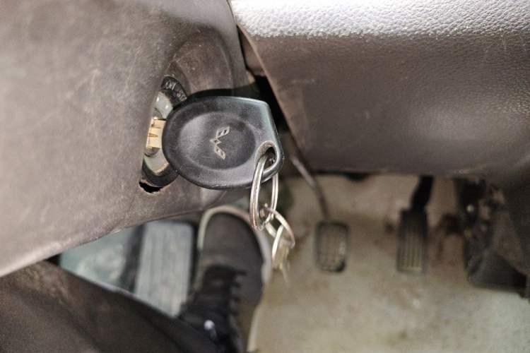 Used Wuling Rongguang 2019 1.5L Extended Basic Version Vehicle Key