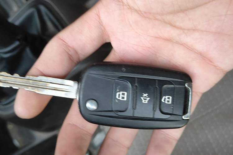 Used Wuling Rongguang 2019 1.5L S Base Version Vehicle Key