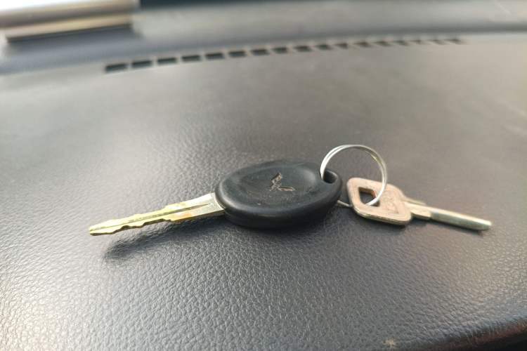 Used Wuling Rongguang 2019 1.5L Extended Basic Version Vehicle Key