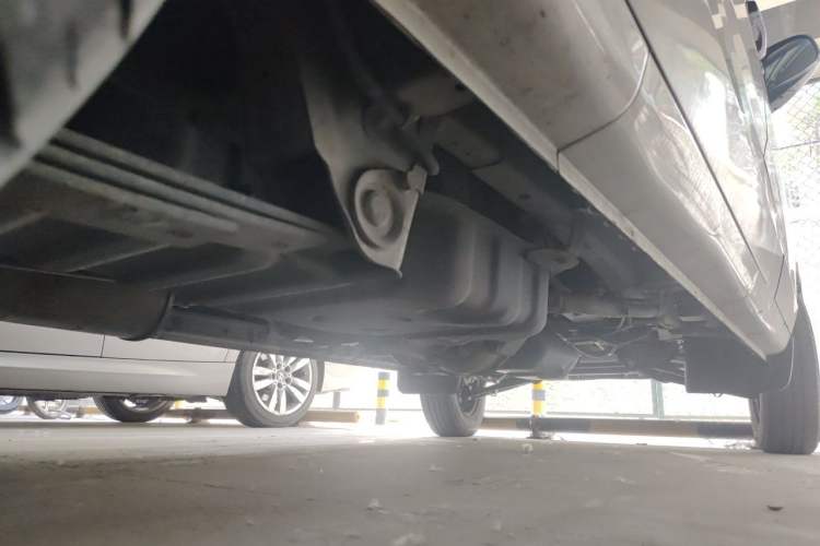 Used Wuling Rongguang 2020 1.2L S Base Model China VI Chassis Rear Right
