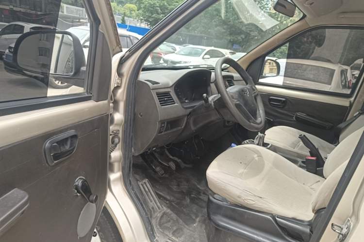 Used Wuling Rongguang 2020 1.2L S Base Model China VI Driver Seat