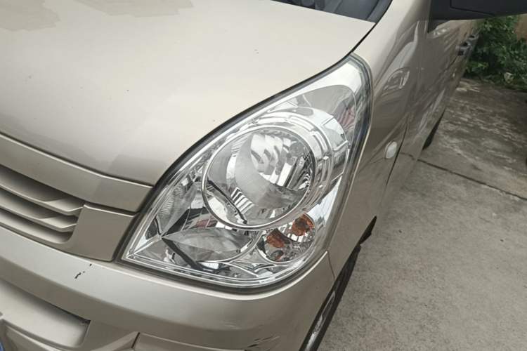 Used Wuling Rongguang 2020 1.2L S Base Model China VI Left Front Headlight
