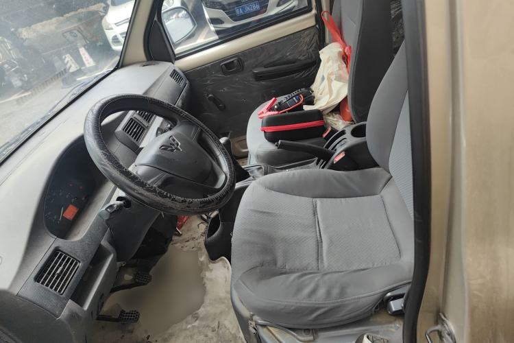 Used Wuling Rongguang 2020 1.5L Extended Basic Version China VI Standard L3C Left Front Seat
