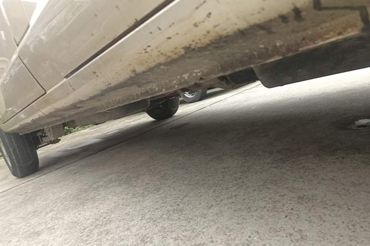 Used Wuling Rongguang 2020 1.2L S Base Model China VI Right Side Sill