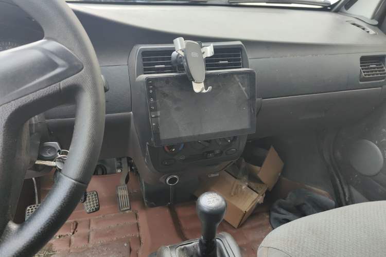 Used Wuling Rongguang 2020 1.5L Extended Basic Version China VI Standard L3C Audio And AC Panel