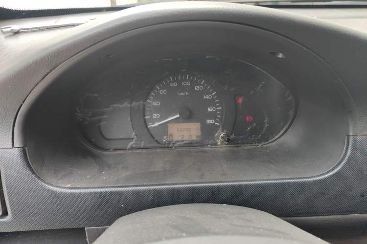 Used Wuling Rongguang 2020 1.5L Extended Basic Version China VI Standard L3C Instrument Cluster
