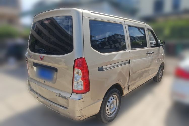 Used Wuling Rongguang 2020 1.2L S Base Model China VI Rear Right 45 Deg