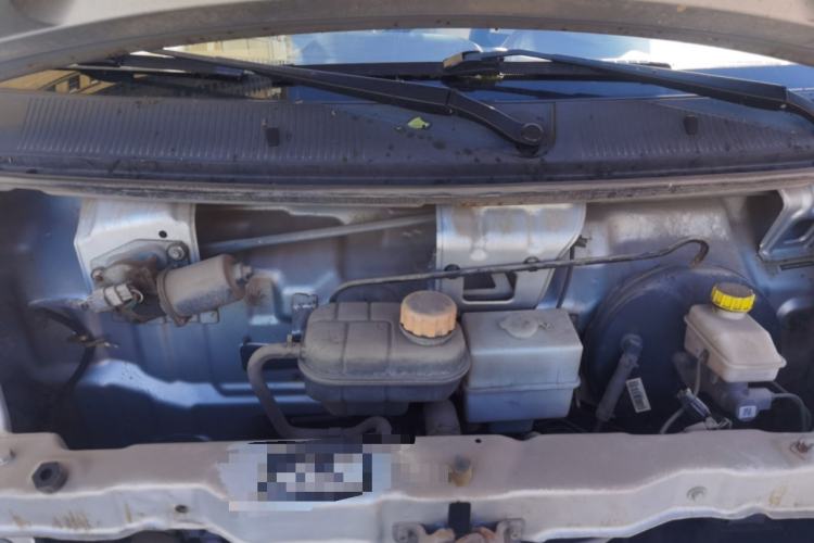 Used Wuling Rongguang 2020 1.2L S Base Model China VI Engine Bay