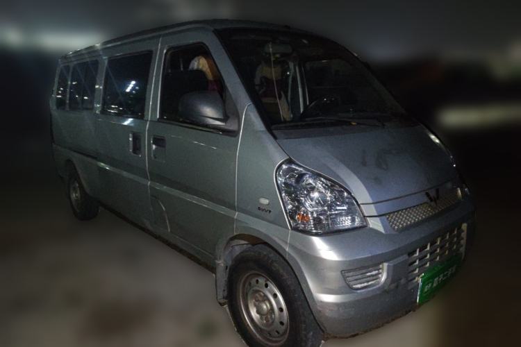 Used Wuling Rongguang 2020 1.5L Extended Basic Version China VI Standard L3C Front Right 45 Deg