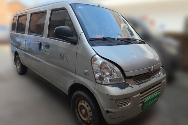 Used Wuling Rongguang 2020 1.5L Extended Basic Version China VI Standard L3C Front Right 45 Deg