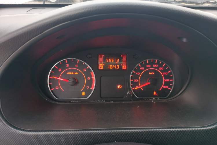 Used Wuling Rongguang 2020 1.5L Extended Basic Version China VI Standard L3C Instrument Cluster