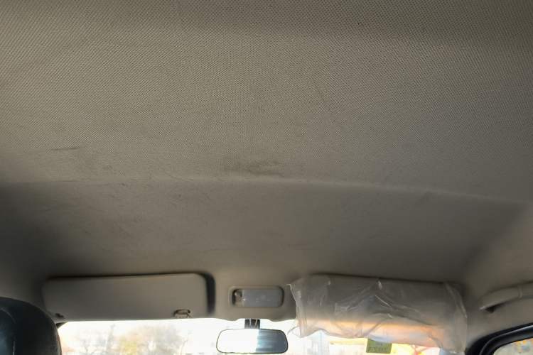 Used Wuling Rongguang 2020 1.2L S Base Model China VI Interior 7