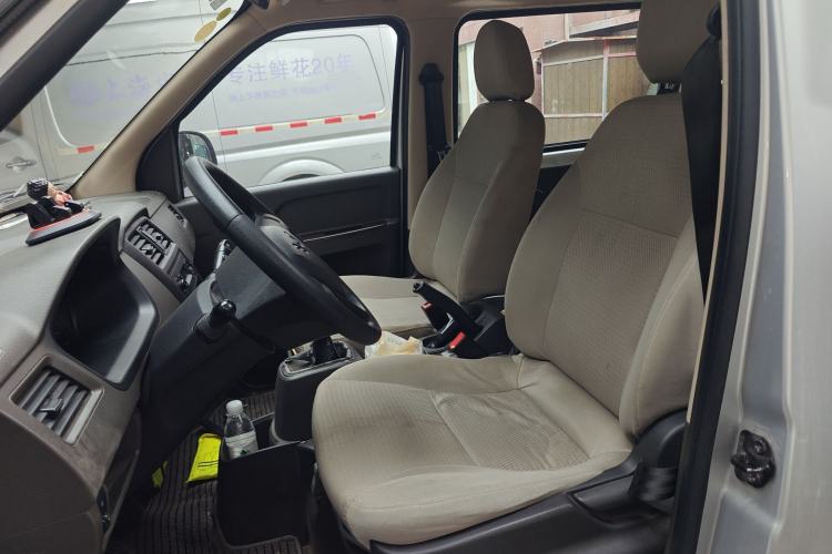 Used Wuling Rongguang 2020 1.2L S Base Model China VI Left Front Seat